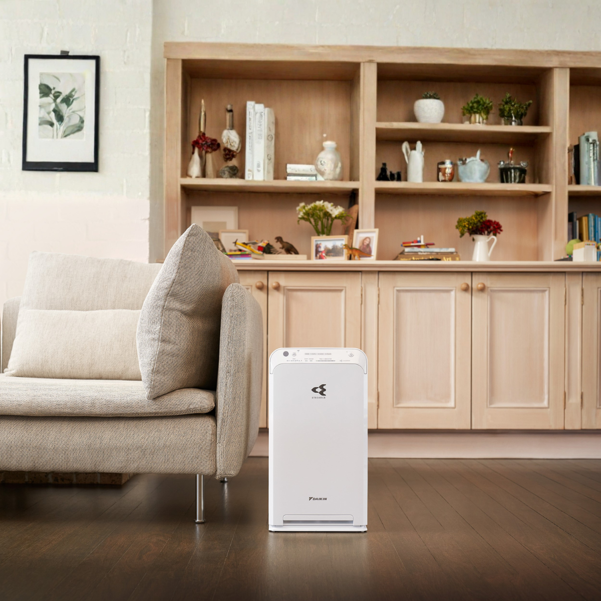 Sleek tower-style Daikin air purifier MC40YPVM